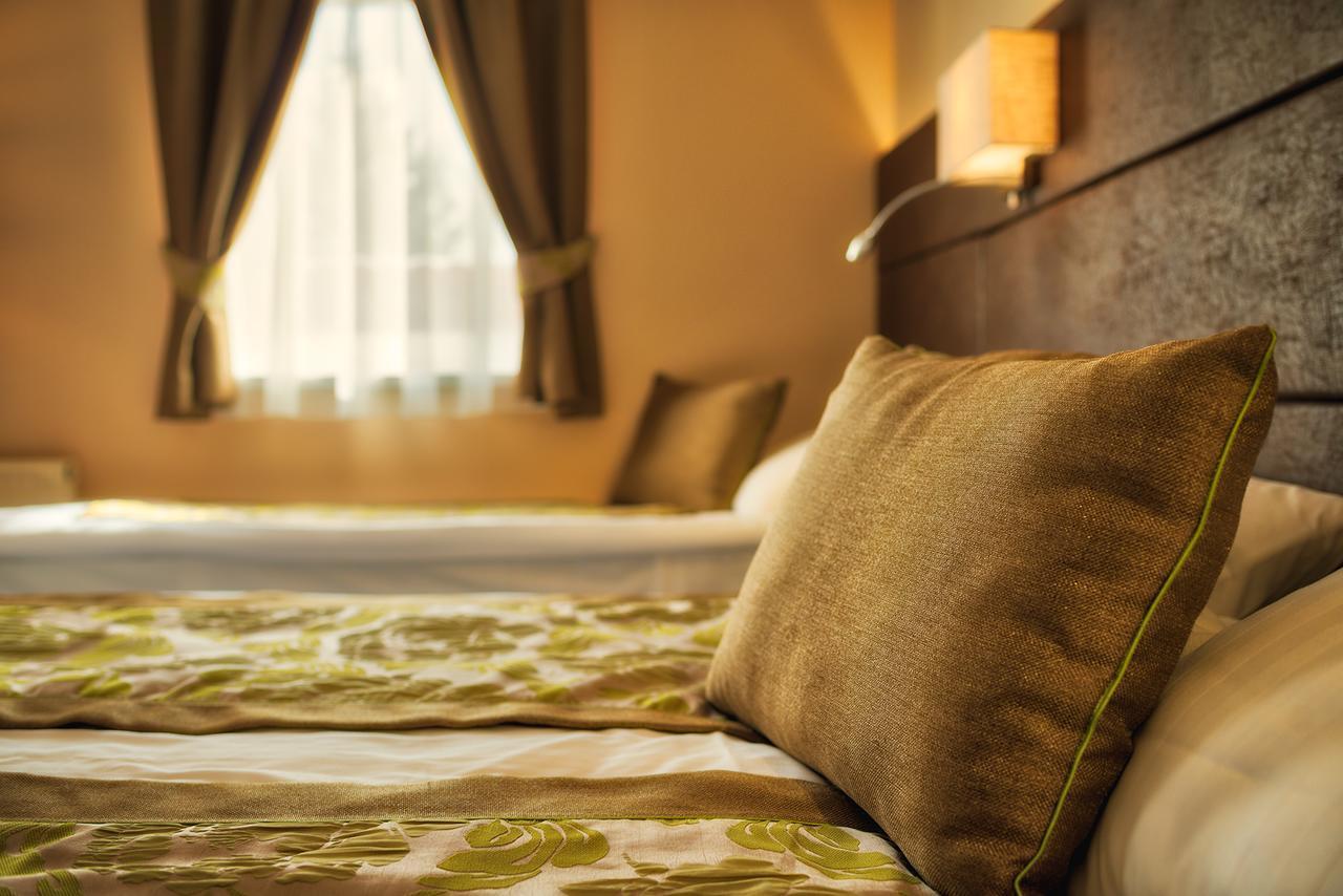 Hotel Honti Wellness Es Konferencia Szalloda Visegrad Bagian luar foto